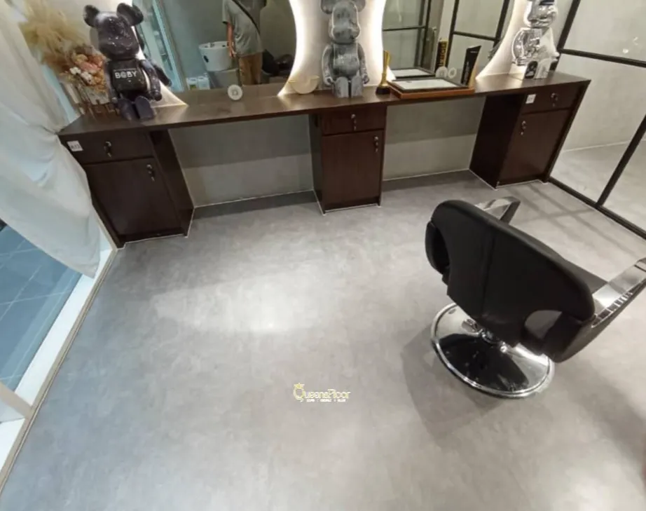 QueensFloor